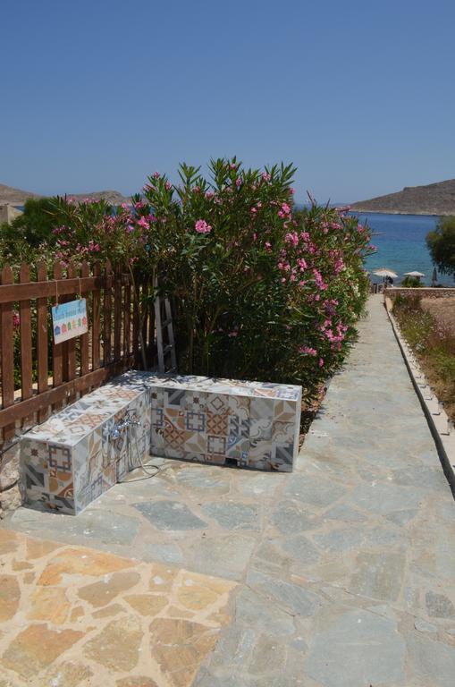 Villa Aristoteles Chalki Town Zimmer foto
