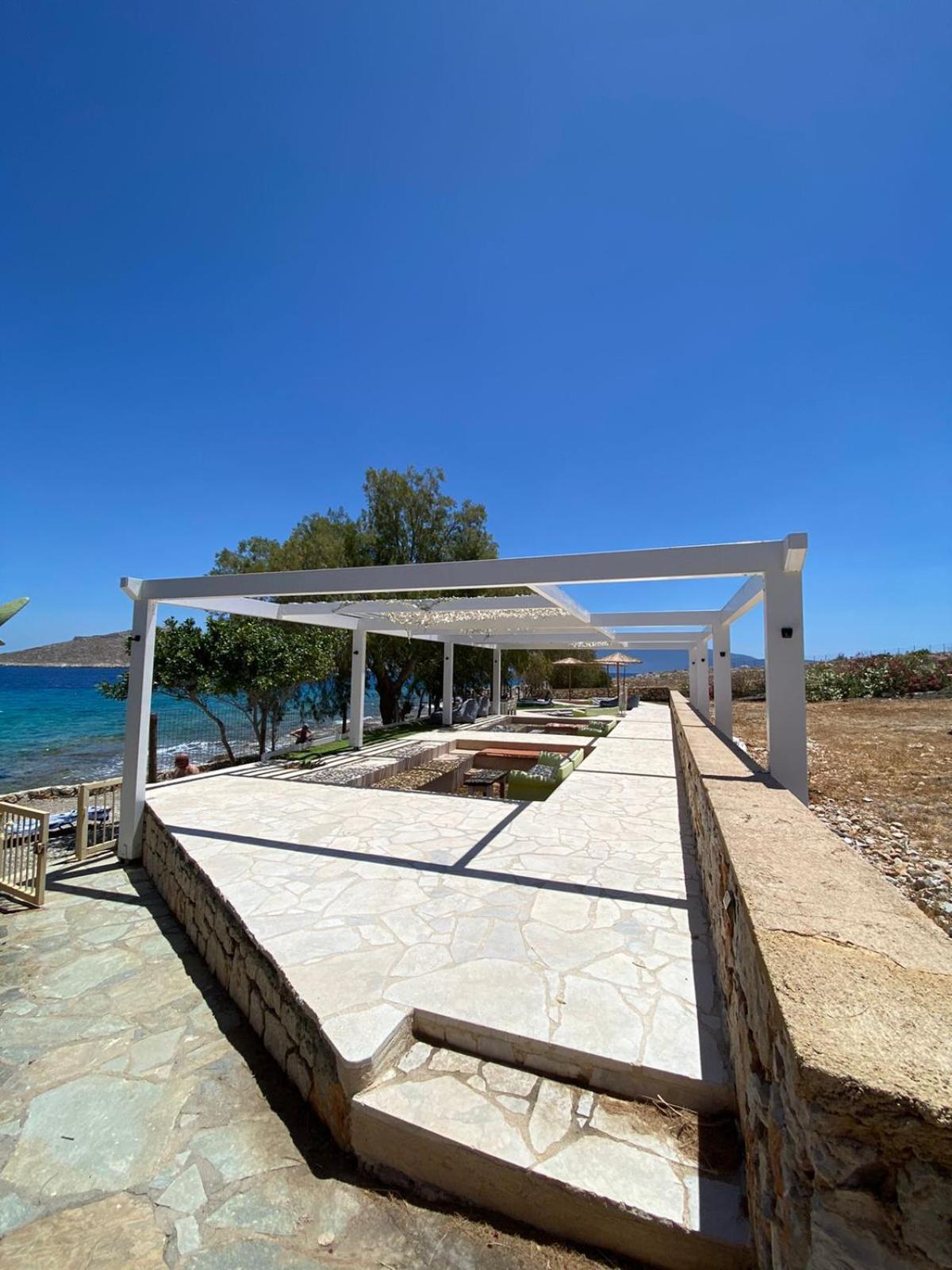 Villa Aristoteles Chalki Town Exterior foto